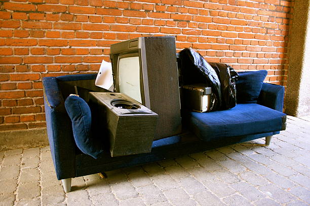 Best Basement Cleanout Services  in Old Westbury, NY
